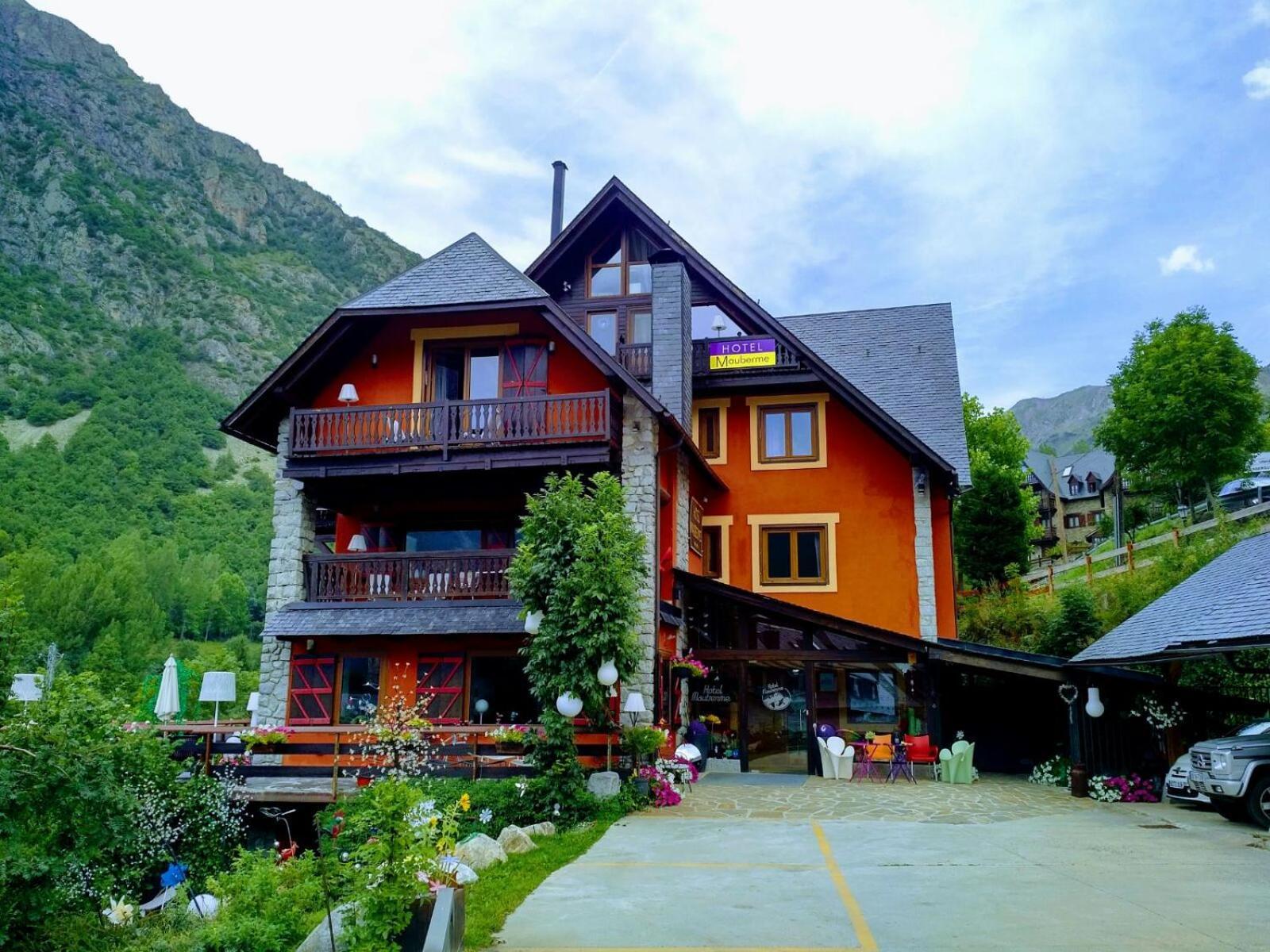 Mauberme Mountain Boutique Hotel Salardú Exterior foto