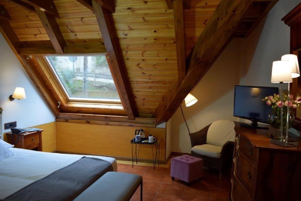 Mauberme Mountain Boutique Hotel Salardú Exterior foto