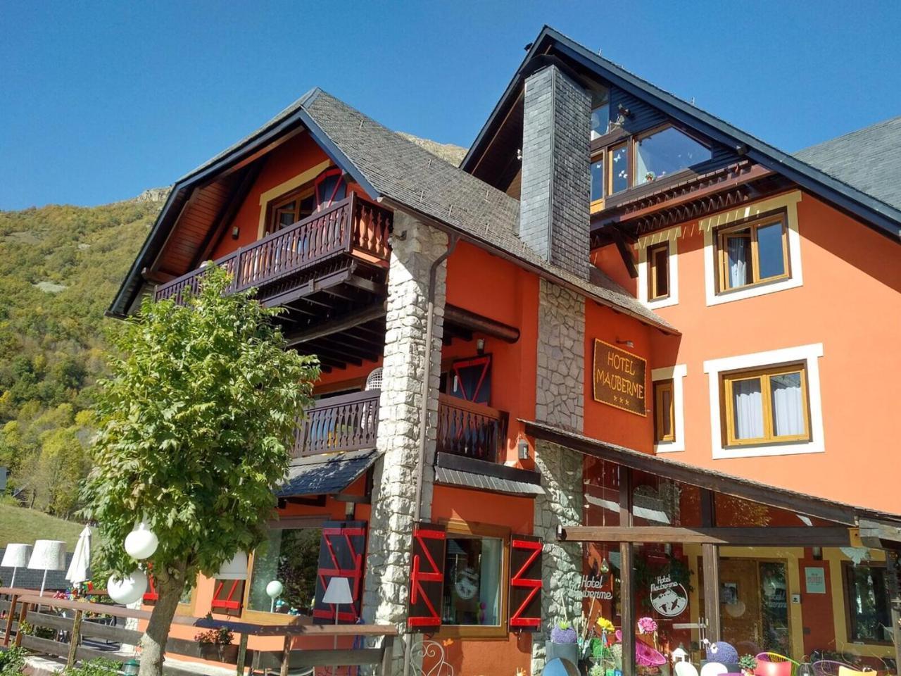 Mauberme Mountain Boutique Hotel Salardú Exterior foto